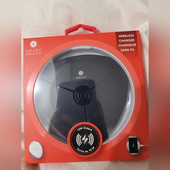 Other - Smart Accessories Wireless Charger